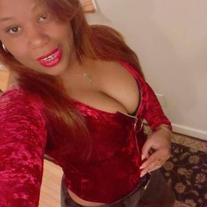 Meet your Posher, Gisel